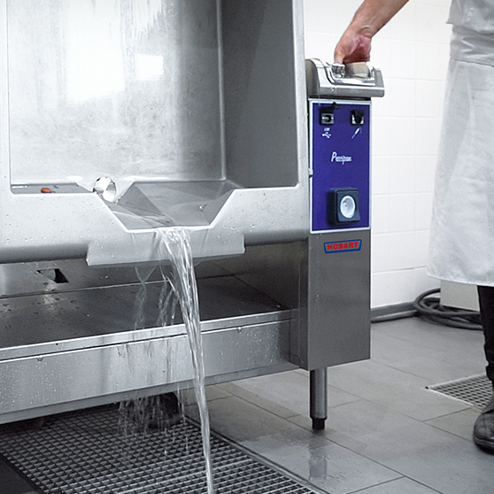 HOBART Precipan, equipo de cocción multifunción de acero inoxidable para hostelería, con cuba basculante para vaciar líquidos de forma segura, mandos ergonómicos, ideal para freír, guisar y cocinar en cocinas profesionales, higiénico y fácil de limpiar.